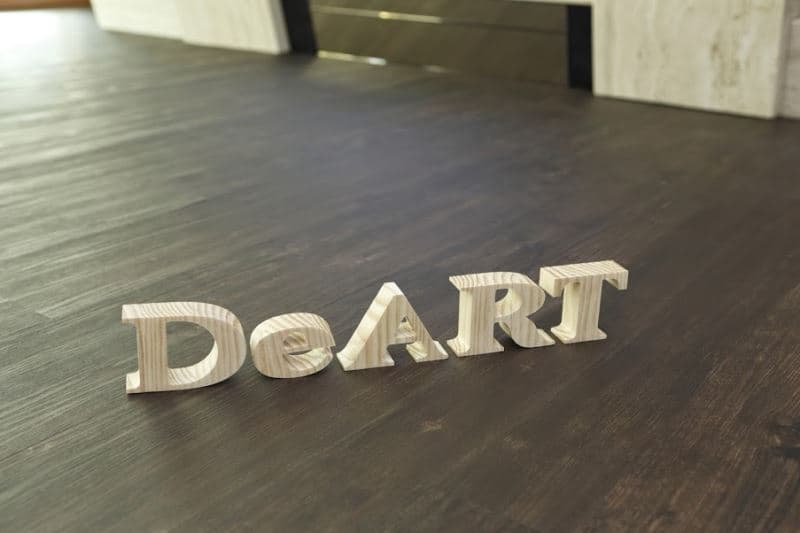 Кварцвиниловая плитка "DeArt Floor" Lite Орех Пекан (935*187*2,0мм) — купить в Владимире