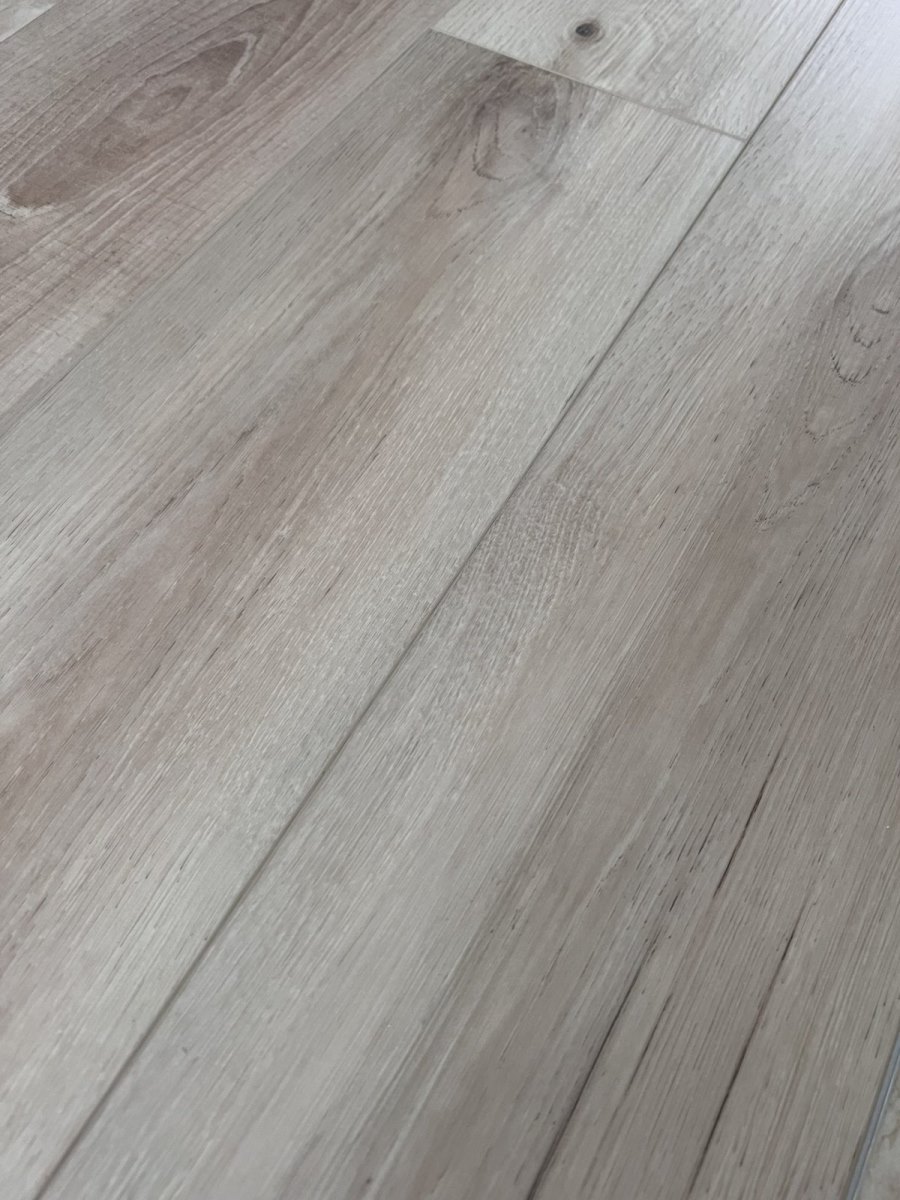 SPC ламинат "OneFloor" ЕСО 5021 (4V фаска) (1220*184*4 мм) — купить в Владимире