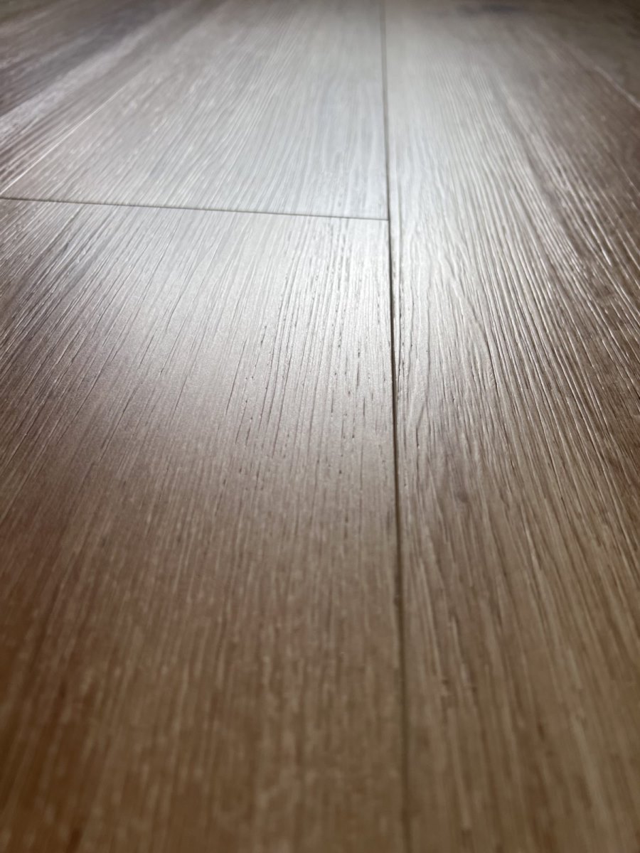 SPC ламинат "OneFloor" ЕСО 5011 (4V фаска) (1220*184*4 мм) — купить в Владимире