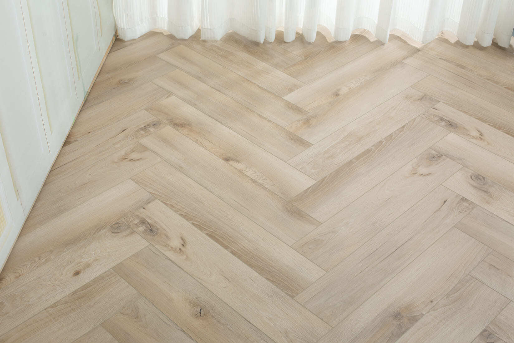 Плитка SPC "OneFloor" 3009 А,В  ЁЛКА (640*128*4 мм) — купить в Владимире