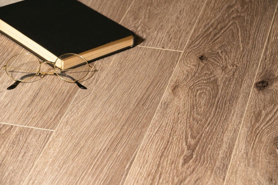 Виниловый ламинат "Bonkeel" Style Дуб Матира (1200*125*4 мм) — купить в Владимире