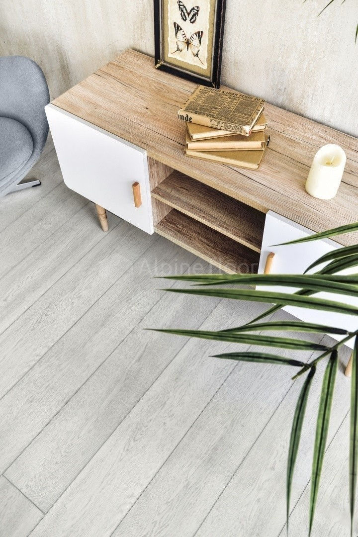 Замковая ПВХ плитка Зимний лес  (1220*183*6мм) — купить в Владимире