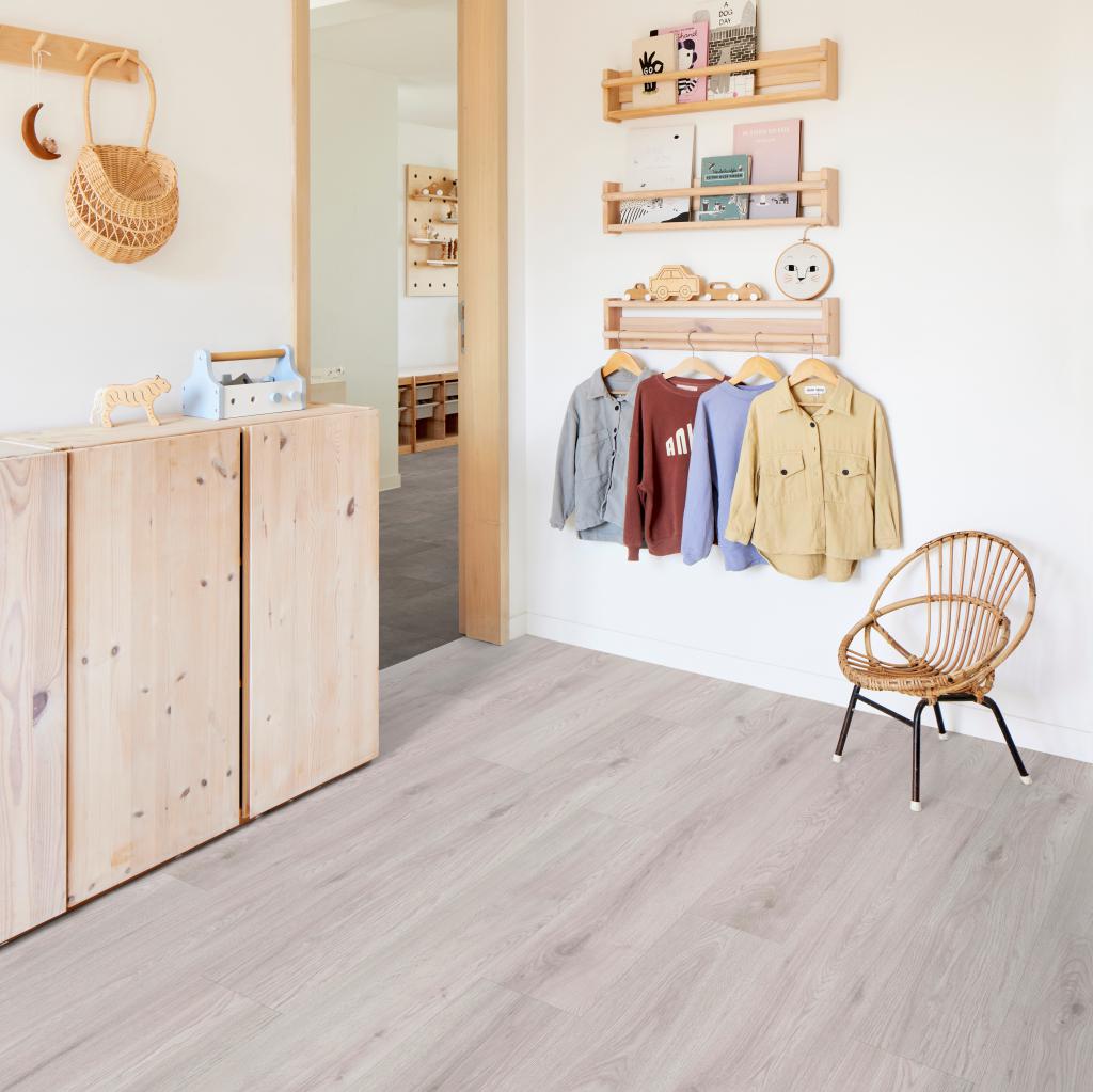 SPC ламинат "Adelar" Eterna Easy 05221 Chapman Oak (1220*181*5 мм) — купить в Владимире