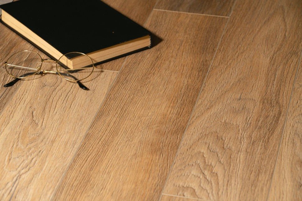 Виниловый ламинат "Bonkeel" Style Дуб Бонди (1200*125*4 мм) — купить в Владимире