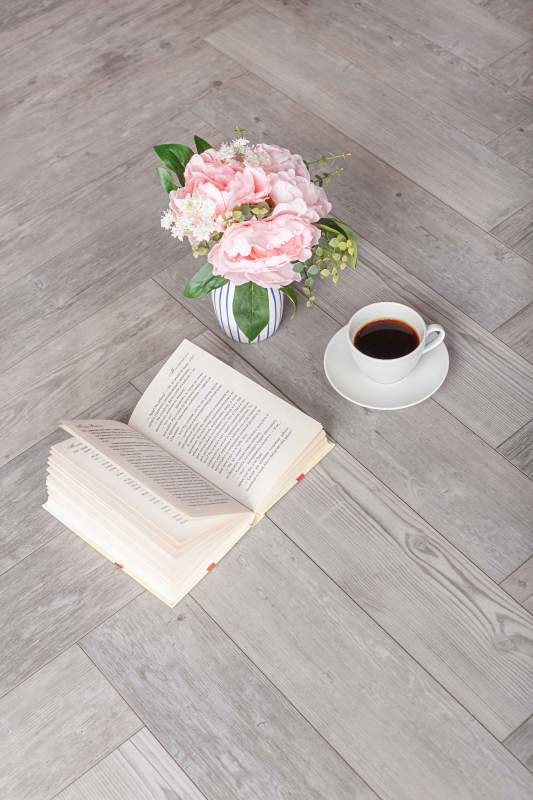 Замковая ПВХ плитка "Aberhof" Carmelita 1687 (615*123*5 мм) — купить в Владимире