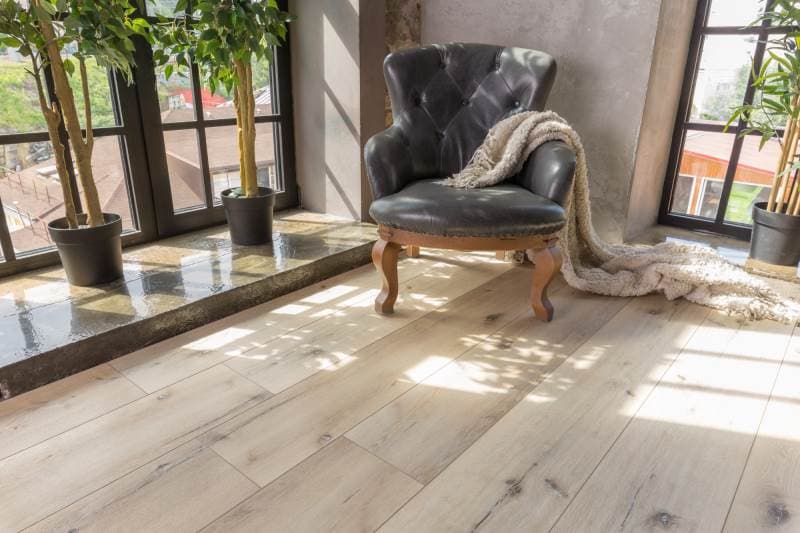 Замковая ПВХ плитка "Aquafloor" AF8004XL (1524*228*8 мм) — купить в Владимире