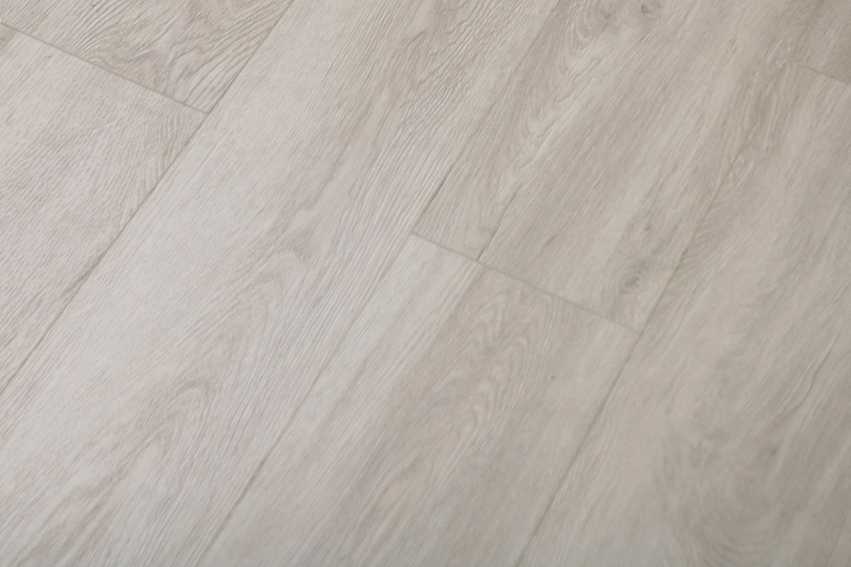 SPC ламинат "Profield" Дуб Кьявари (1220*184*4 мм) — купить в Владимире