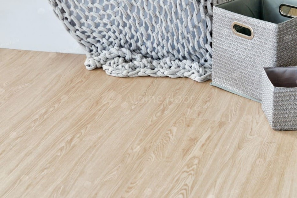 Виниловый ламинат "Alpine Floor" Classic Light MC Ясень Макао (1220*183*3,5 мм) — купить в Владимире
